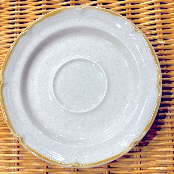 Vintage Set of 7 “The Classics” Stoneware Saucers by Hearthside Dessert Plate 6" - Picture 2 of 10